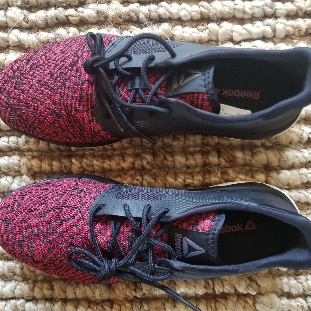 Reebok Tennis For Man or Woman